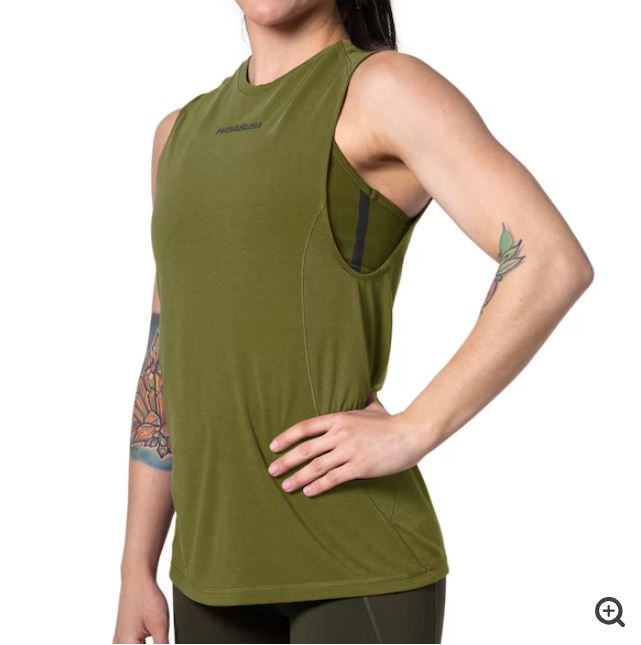 Blusa de tirantes discount verde