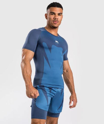 Rashguard Manga Corta Venum Attack (Azul / Azul) (Disponible en Costa Rica y por Encargo)